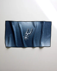 Spurs Fade