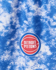 Pistons Flash
