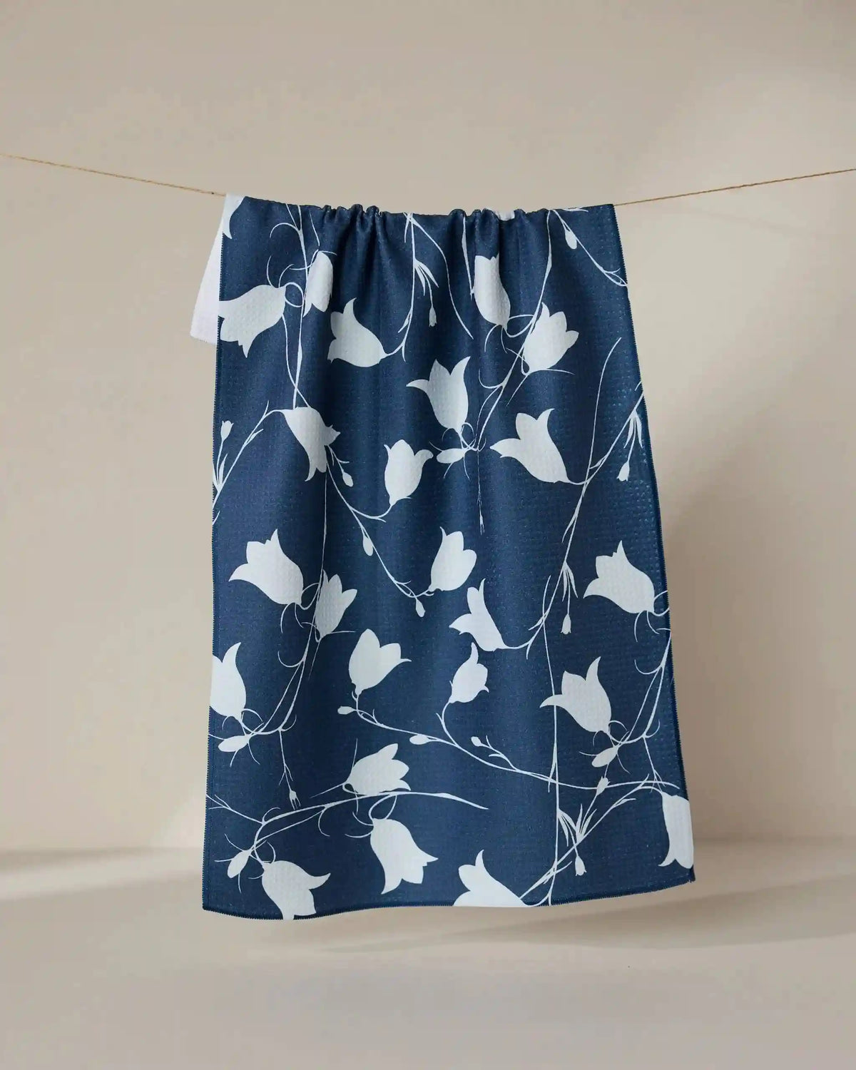 Navy Dancing Flora