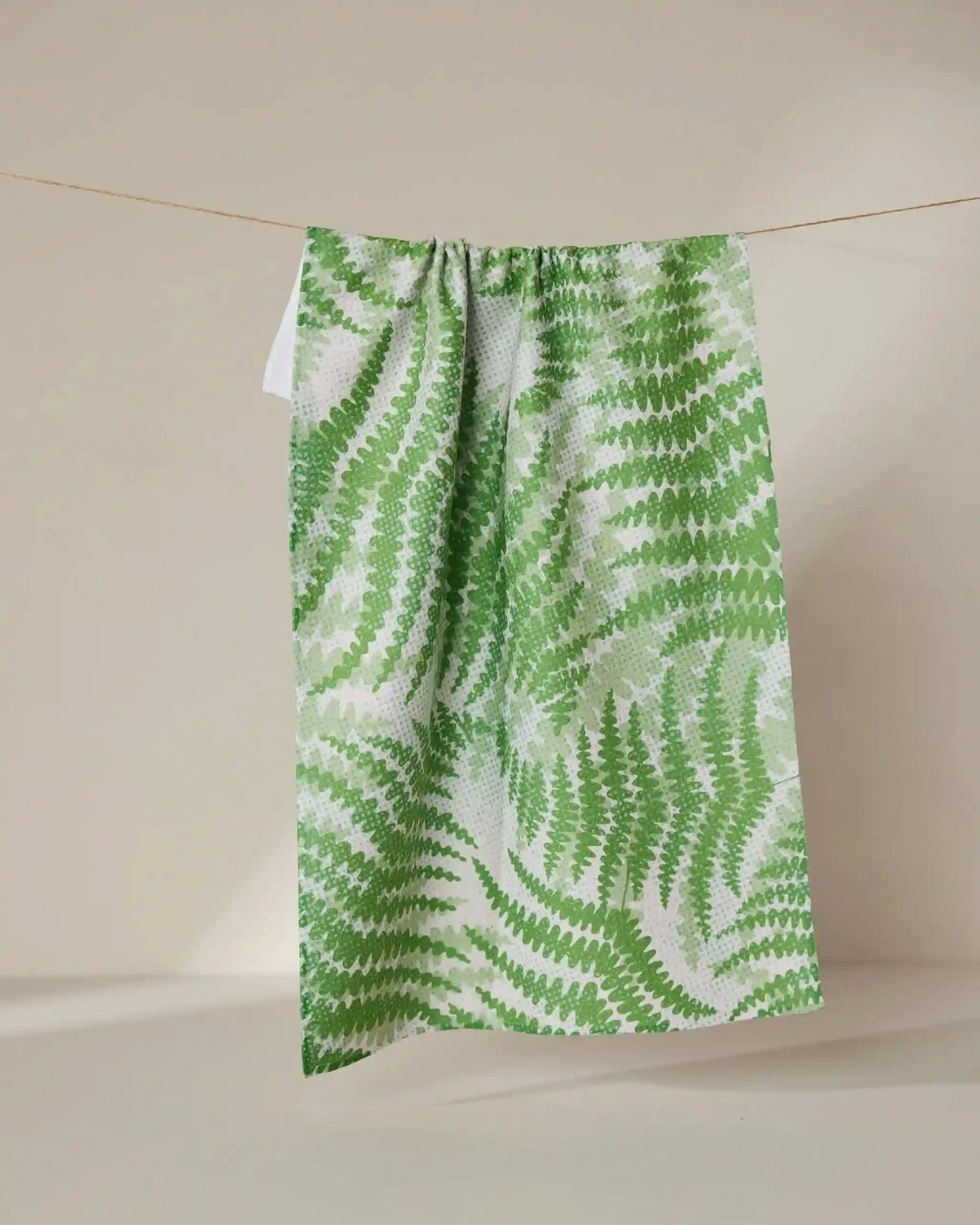 Swaying Leaf